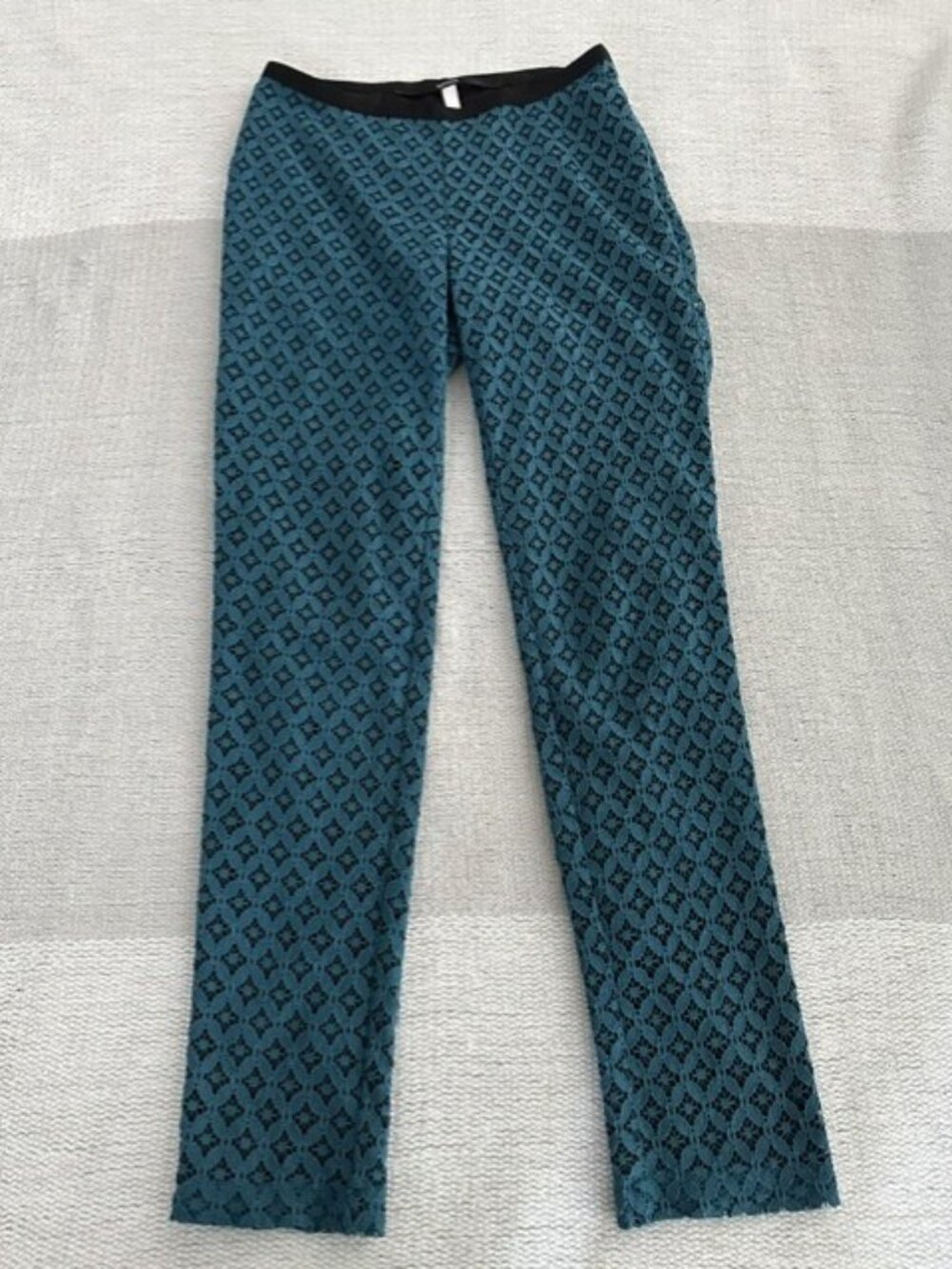Kensie Blue Embroidered Pants US 2